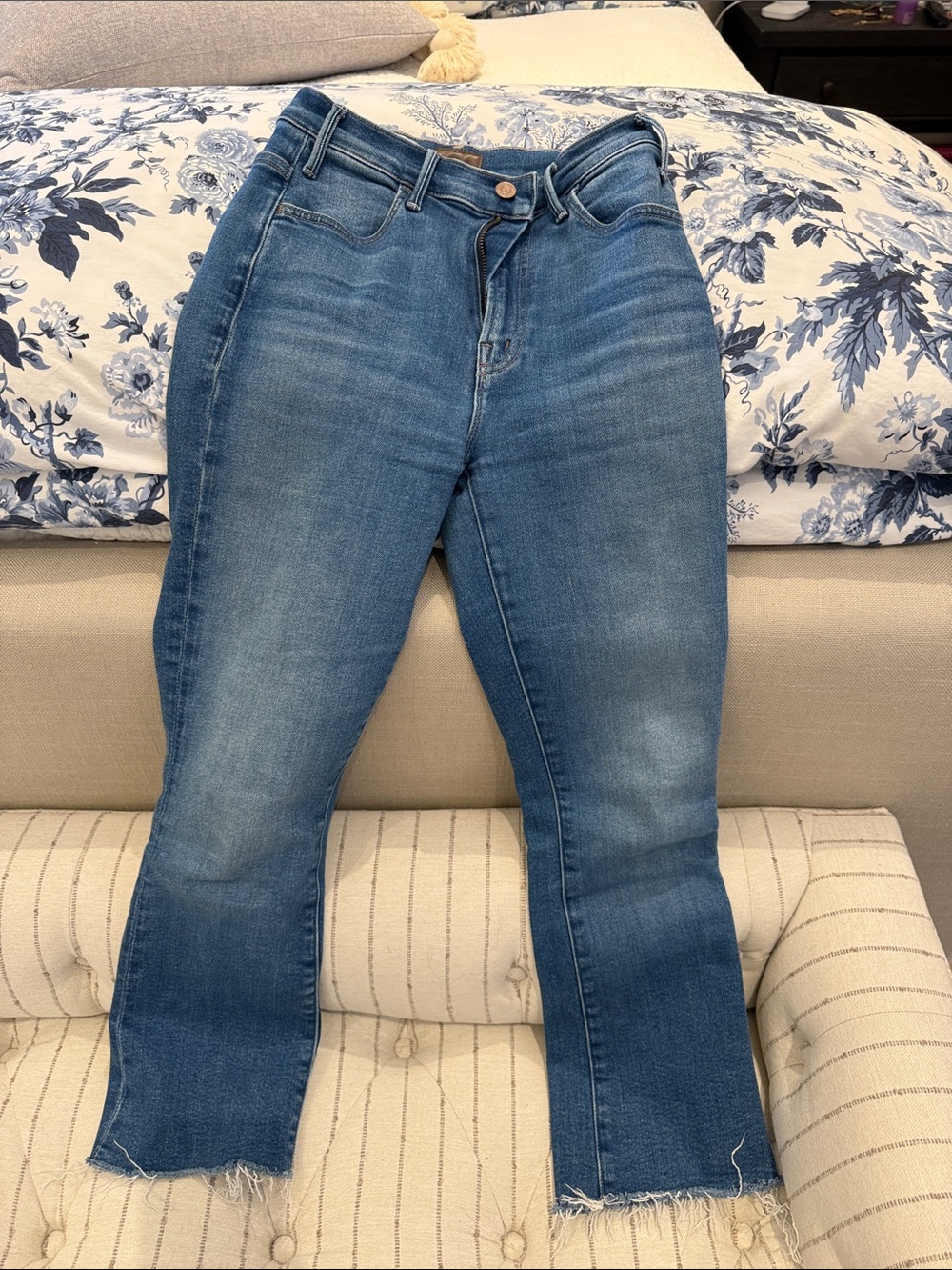MOTHER Light Blue The Hustler Ankle Fray Jeans - Picture 5 of 5